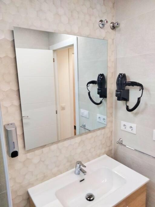 Loft La Calahorra Del Bere Con Posibilidad De Aparcamiento Pregunta Por El Pack Mas Amor Córdoba Exteriör bild