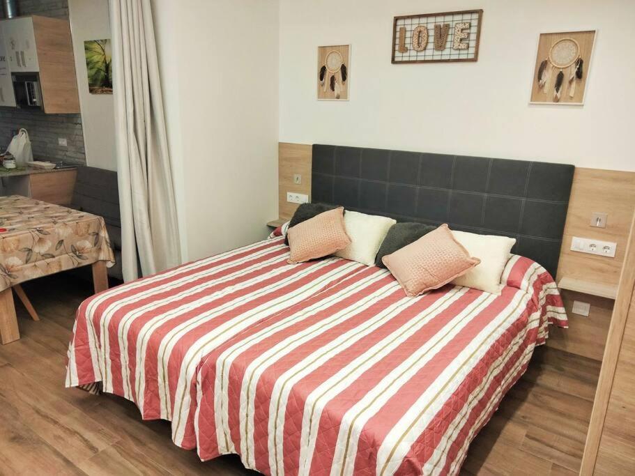 Loft La Calahorra Del Bere Con Posibilidad De Aparcamiento Pregunta Por El Pack Mas Amor Córdoba Exteriör bild