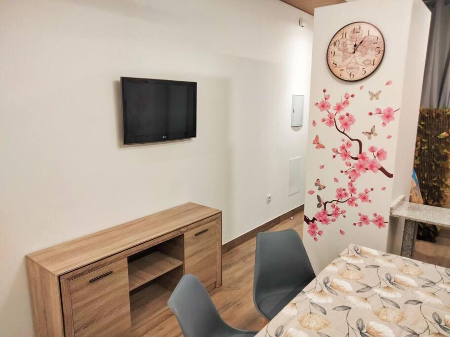 Loft La Calahorra Del Bere Con Posibilidad De Aparcamiento Pregunta Por El Pack Mas Amor Córdoba Exteriör bild